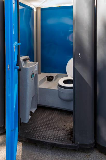 Best Porta potty rental near me  in Levittown, PA